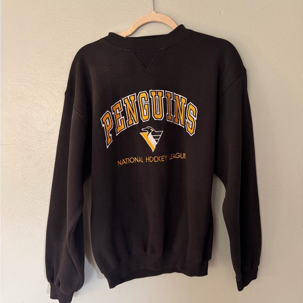 Vintage Penguins Black Sweatshirt